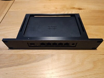 Cisco Meraki Z3 10" Rackmount - Image 1 of 4