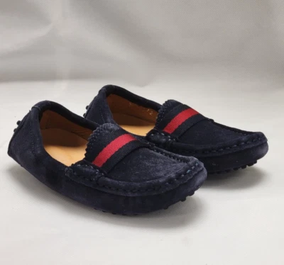 Nuevo en caja Nuevos Mocasines Gucci Niño Pequeño Azul Marino Gamuza Web Talla 24 EE. UU. 8 Foto 1 de 4