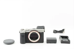 Sony a7C ILCE-7C Silber Shutter count 4432 Top Neuwertig #22900E - Bild 1 von 8