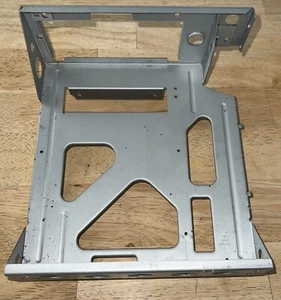 Macintosh M0001 1984 128 k y Mac 512 k chasis de metal soporte pieza original - Imagen 1 de 7