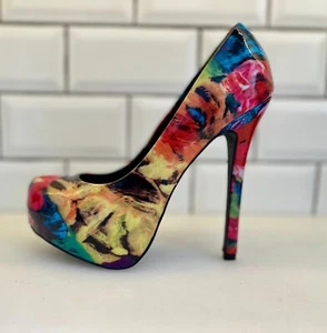 Steve Madden Floral Shoes Size 5.5 Patent Leather Heels - Picture 1 of 4