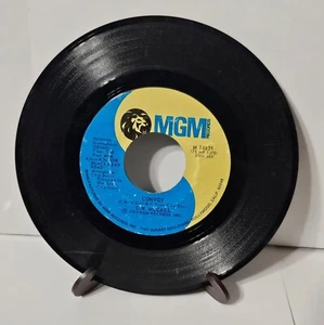 C.W. McCall - Convoy/The Lonesome Road - 45 RPM - Picture 1 of 3