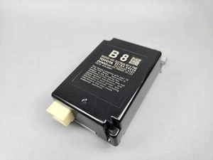 TOYOTA RAV4 19-23 OEM KEYLESS ENTRY RECEIVER CONTROL MODULE UNIT 897B0-0R040 - Picture 1 of 7