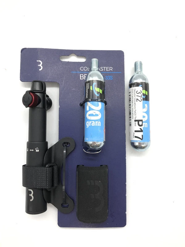 BBB CO2-Pumpe Mini Blaster Minipumpe BMP-33S schwarz mit 2er Ballon - Bild 1 von 4