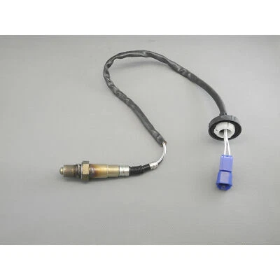 For Chevrolet Tracker Geo Tracker L4 1.6L BOSCH GENUINE Oxygen Sensor 13035 - Image 1 of 4