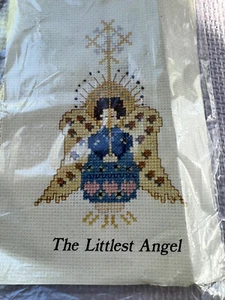 DER KLEINSTE ENGEL: Komplettes Stickset: Faden, Nadel, Kartenanleitung - Bild 1 von 3
