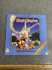 Walt Disney World Magic Kingdom Souvenir Book Paperback 2007 - Bild 1 von 4