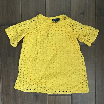 Vestido Baby Gap Banana Amarillo Ojales Primavera Pascua 12-18 meses Foto 1 de 4