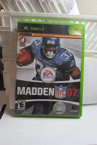 Xbox Madden NFL 07  (( Comes With Manual )) Free Shipping - Picture 1 of 3