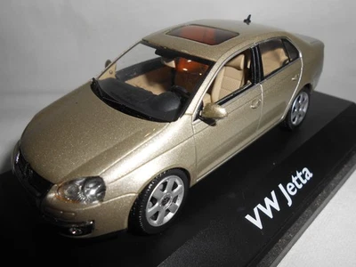 VOLKSWAGEN JETTA  (MK5)  1/43ème  - Schuco - Photo 1/3