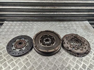 TOYOTA AVENSIS SCHWUNGRAD & KUPPLUNGSSATZ DMF ZWEIMASSEN 1AD-FTV MK3 T270 2012 - 2015 - Bild 1 von 10