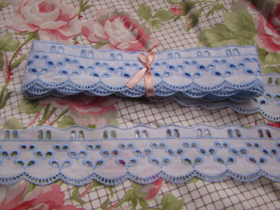 300 cm de dentelle ancienne broderie anglaise  passe ruban larg  4,8 cm coton - Photo 1/4