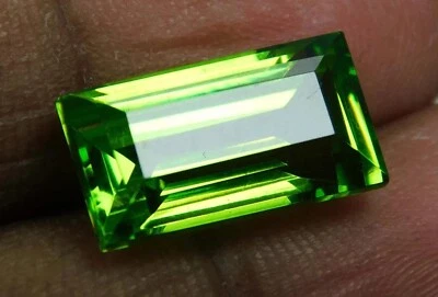 10.17 Ct Baguette Cut Peridot AAA Natural Grade Green Certifed Loose Gemstone Foto 1 de 4
