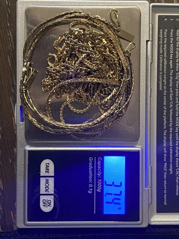 SCRAP GOLD 18 KGP.   37.4 G....Vintage/ Never Worn. Very Nice Chains/ Bracelets Cover