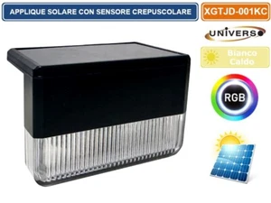APPLIQUE LAMPADA LED DA ESTERNO CON PANNELLO SOLARE E CREPUSCOLARE 3000K + RGB - Foto 1 di 3