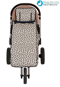 Keep Me Cosy™ 2 in 1 Toddler Footmuff & Pram Liner Set, Universal - Navy Boat - Bild 1 von 10