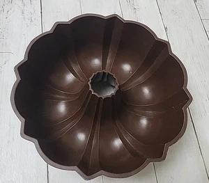 VTG Northland Bundt Cake Pan Heavy Duty Cast Aluminum Silver 10" Fluted Tube USA - Picture 1 of 6