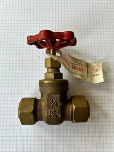 BK COMPRESSION 3/4" Gate Valve 3/4" FNPT 125S 200W0G - Picture 1 of 1