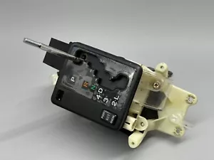 98-00 LEXUS LS400 GEAR SELECTOR SHIFT SHIFTER ASSEMBLY OEM - Picture 1 of 9