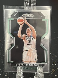 STEFANIE DOLSON-----2022 PANINI-----WNBA-----PRIZM----KOSTENLOSER VERSAND - Bild 1 von 2
