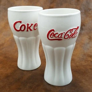 Paar Coke Coca Cola weiße Keramik Gläser Becher mit rotem Schriftzug #31380 - Bild 1 von 3