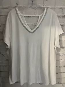 Camiseta Avenue Your blanca cuello en V ostentosa poli/rayón Usada en excelente condición para mujer 26/28 - Imagen 1 de 8