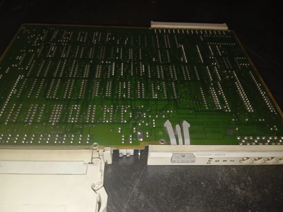 SIMATIC S5 6ES5250-1AA31   S5-210 MICROCOMPUTER CRT INTERFACE MODULE PROVIT W  - Imagen 1 de 1