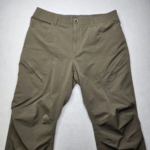 PANTALONES UNDER ARMOUR SUELTOS VERDE OLIVA PARA HOMBRE TALLA 34X30 Golf Senderismo - Imagen 1 de 10