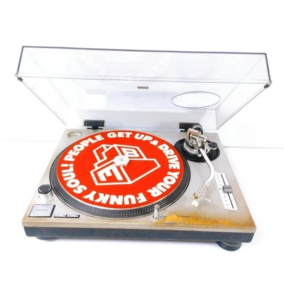 Tocadiscos Technics SL-1200MK2 Direct Drive DJ plateado funciona con defectos Foto 1 de 4