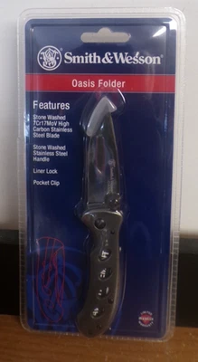 NEW Smith & Wesson Oasis SW421 8.1in High Carbon S.S. Folding Knife 3.5in blade - Image 1 of 2