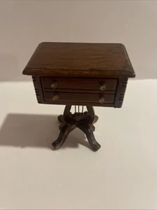Vintage Fantastic Merchandise Fine Miniatures Side Table 1:12 Doll House Furn - Picture 1 of 10
