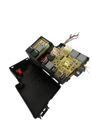Caja de fusibles motor Ford Focus 12 13 14 Foto 1 de 4