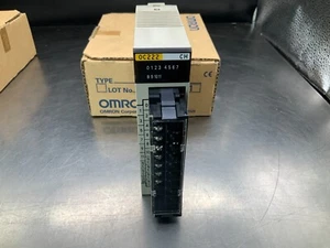 Omron C200H-OC222 Output Module Relay - Picture 1 of 4