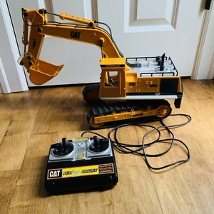 VTG 1988 New Bright CAT Excavator 245D Remote Control Construction Vehicle - Picture 1 of 7