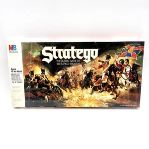 Stratego Game Battlefield Strategy Milton Bradley 1986 FACTORY SEALED NEW - Picture 1 of 6