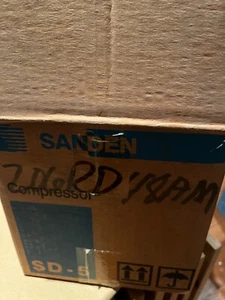 Nuevo compresor de aire acondicionado antiguo Sanden 206RD48AM - Imagen 1 de 3