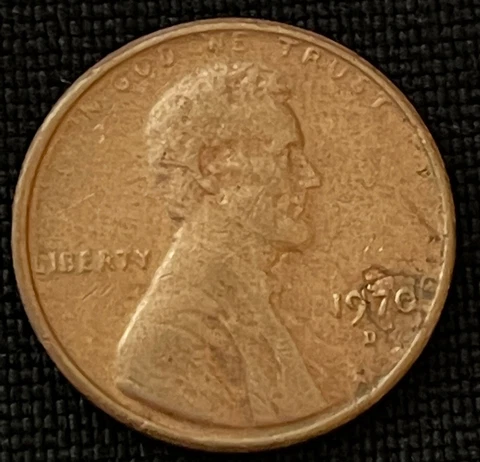 US One-Cent-Coin 1¢ 1970-D Denver -- LOOK AT YEAR -- Memorial & Lincoln penny Cover