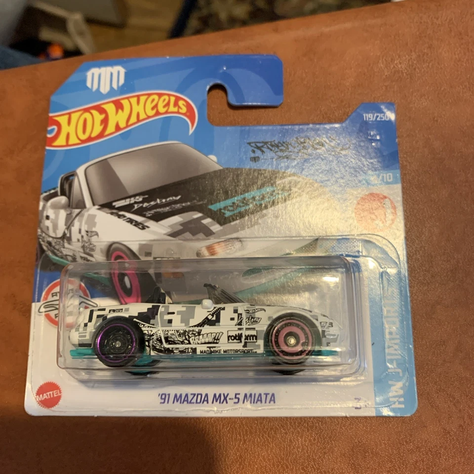 Rare!! Hot Wheels Mazda MX-5 Miata White  - Image 1 of 1