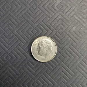 2016 P Mint U.s. Struck Through Roosevelt Dime - Picture 1 of 2