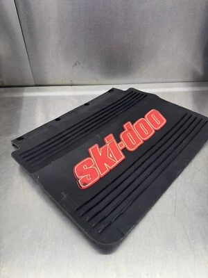 97 98 99 SKI-DOO FORMULA 500 583 670 MXZ Summit Snow Mud Flap RED - Image 1 of 4