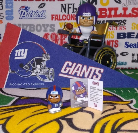 2020 NFL Silver Series 9 Teenymates New York Giants RB Saquon Barkley figure Cover
