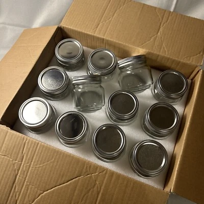 24 Pack 250 ml 8 oz Glass Mason Jars With Smooth Silver Lids - Image 1 of 4