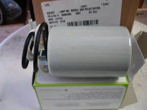 Leviton 061-8746 Porcelain Hid Lamp Holder Mogul Base - Picture 1 of 6