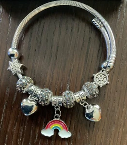 Bettelarmband inkl. Anhänger in einer Box - Bild 1 von 2