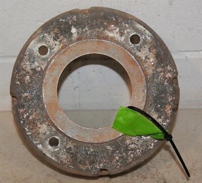 Carcasa de tambor de freno delantero Suzuki Quadrunner LTF 250 LTF 4x4 54120-19B10 89-02 Foto 1 de 4