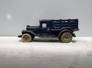 Antique 1930's Original Hubley Cast Iron Blue Stake Bed Truck With Tires - Picture 1 of 6