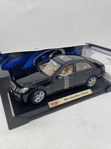 Neu Maisto 1/18 Diecast Mercedes Benz E-Klasse E350 schwarz W212 Special Ed. Selten - Bild 1 von 12