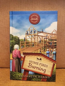 Sugarcreek Amish Mysteries #26 Home Fires Burning Guideposts 2018 - Foto 1 di 3