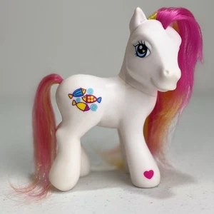 VTG My Little Pony Summer Shores G3 Hasbro 2005 White Pink Fish Target Exclusive - Picture 1 of 23