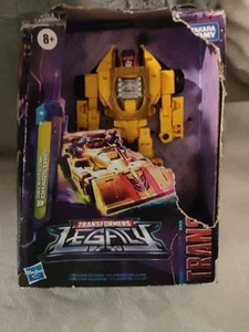 Hasbro Transformers Legacy Deluxe Decepticon Dragstrip Action Figure - Bild 1 von 4